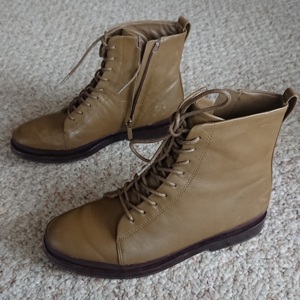 Vince Cooper Leather Cypress green Leather Boots Size 5.5